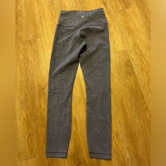 lululemon legging - Picture 3 of 5